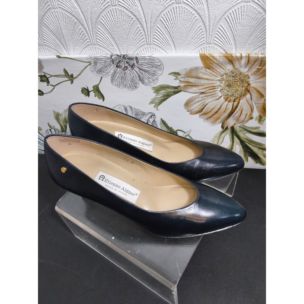 Etienne Aigner Tilda Pumps Womens 7.5 Court Heels Shoes Black Classic